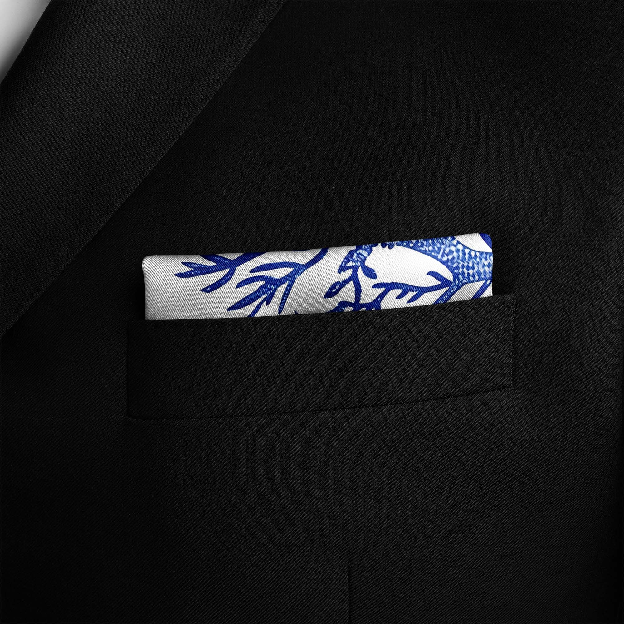 SNOWFLAKE TREE SILK POCKET SQUARE SNOWFLAKE TREE SILK POCKET SQUARE