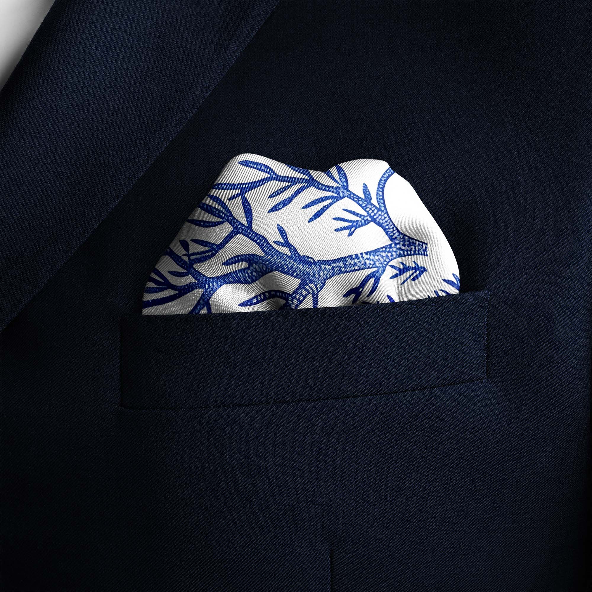 SNOWFLAKE TREE SILK POCKET SQUARE SNOWFLAKE TREE SILK POCKET SQUARE