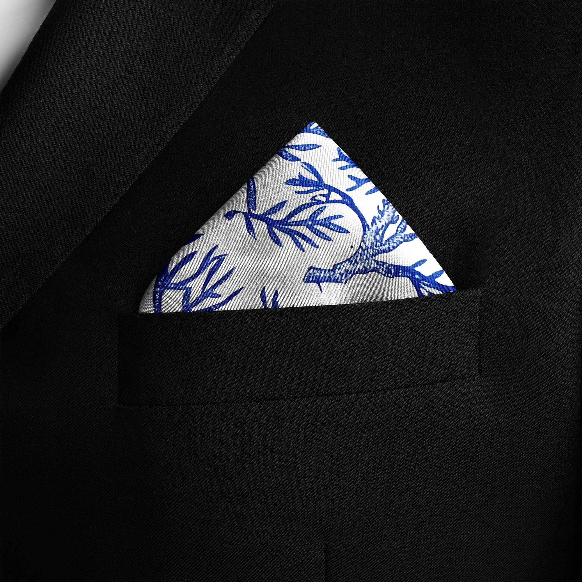 SNOWFLAKE TREE SILK POCKET SQUARE SNOWFLAKE TREE SILK POCKET SQUARE