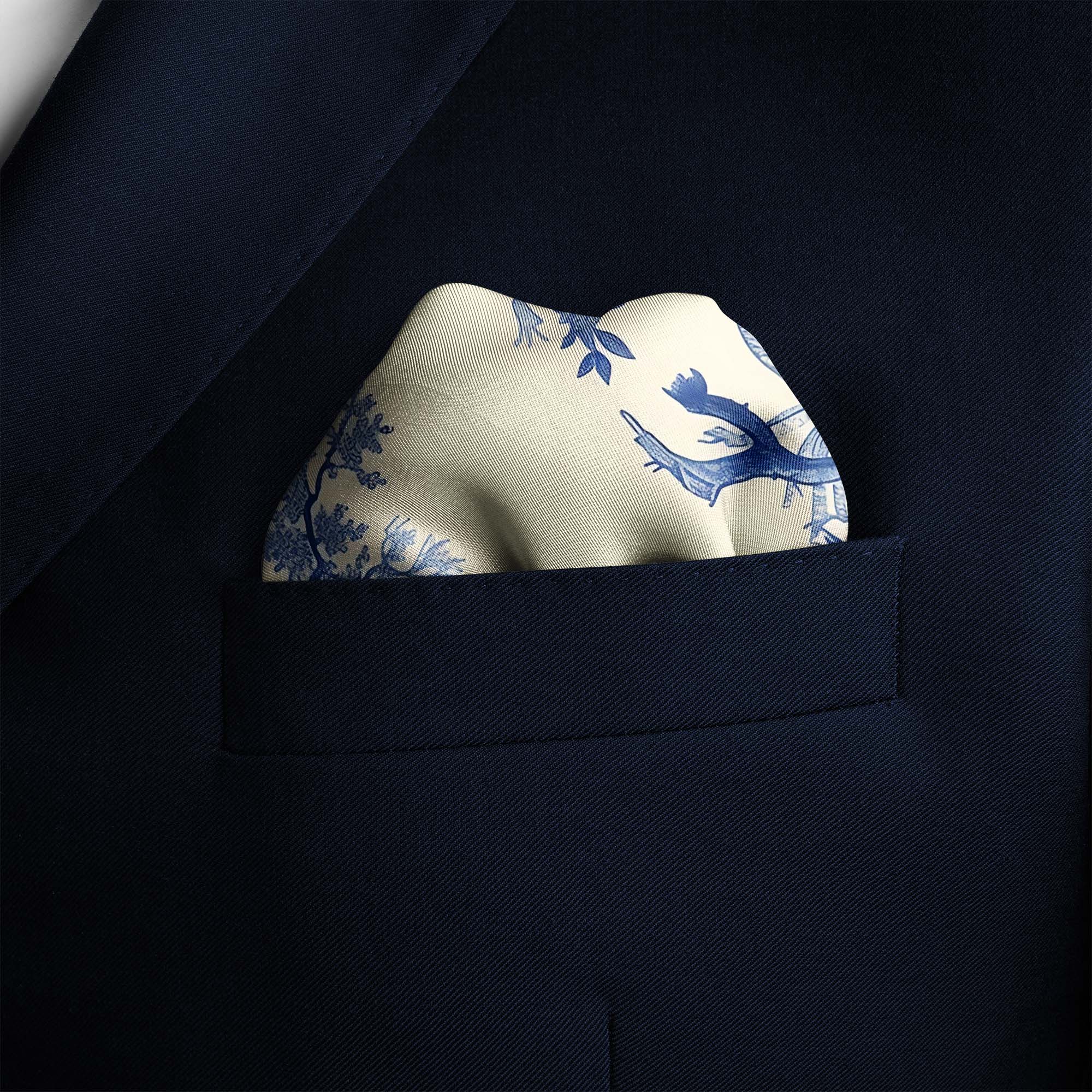 TRADITIONAL CHINESE SILK POCKET SQUARE TRADITIONAL CHINESE SILK POCKET SQUARE