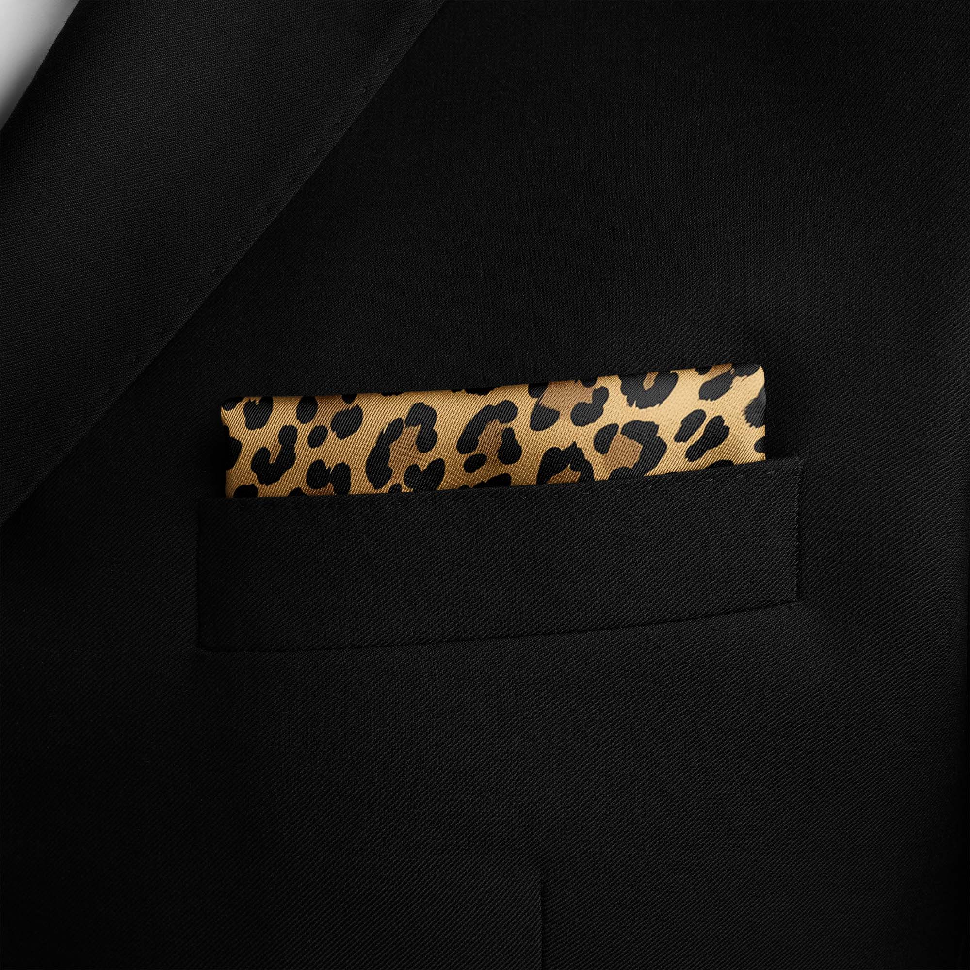 WILD ANIMAL SILK POCKET SQUARE WILD ANIMAL SILK POCKET SQUARE