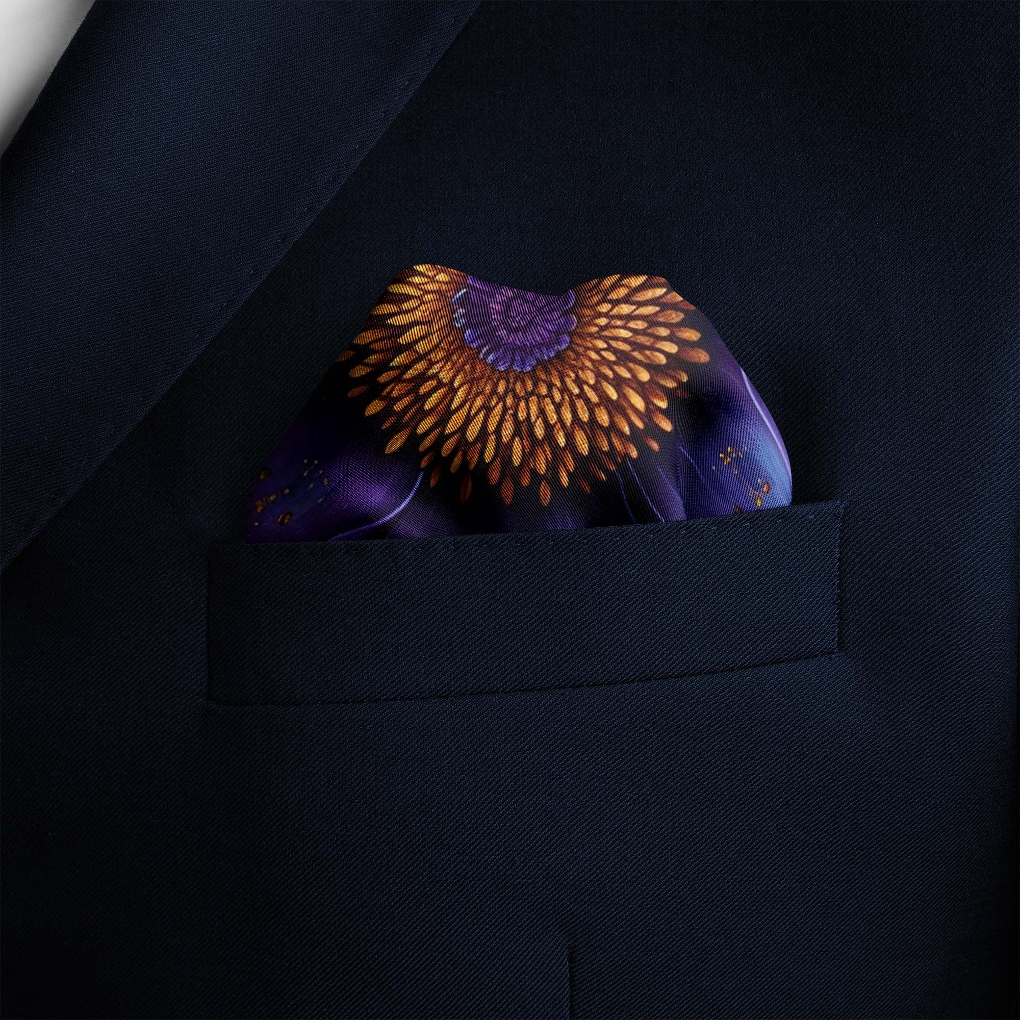 BLUE EXOTIC SILK POCKET SQUARE BLUE EXOTIC SILK POCKET SQUARE