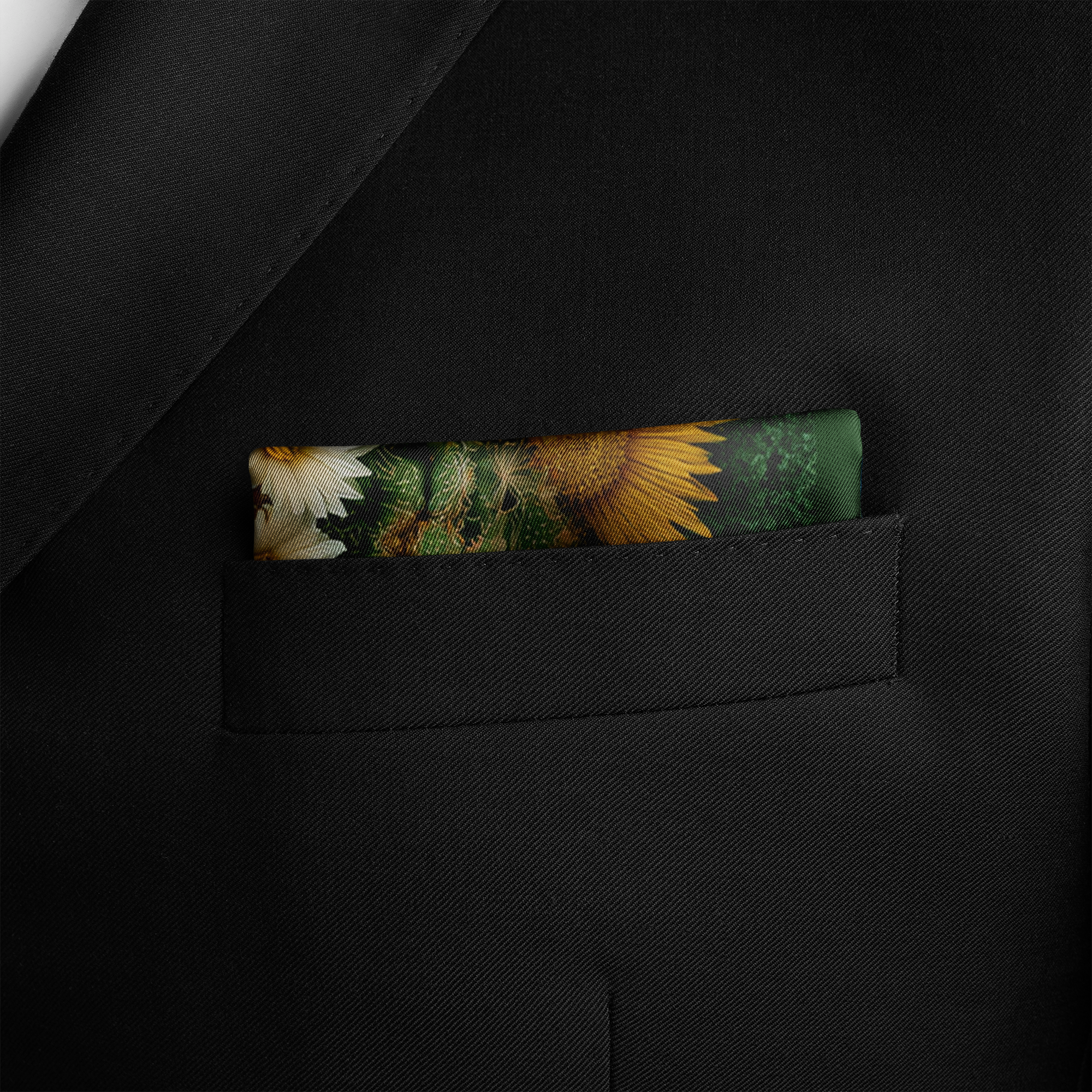 SOLARA SILK POCKET SQUARE SOLARA SILK POCKET SQUARE
