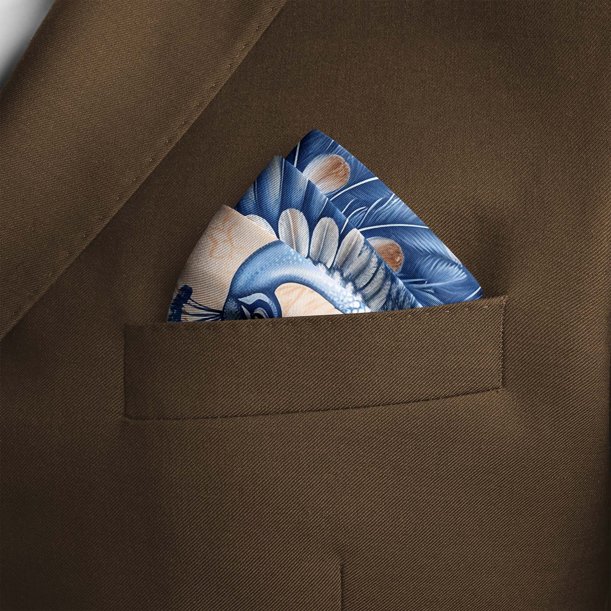 LUXURY CHINOISERIE SILK POCKET SQUARE LUXURY CHINOISERIE SILK POCKET SQUARE