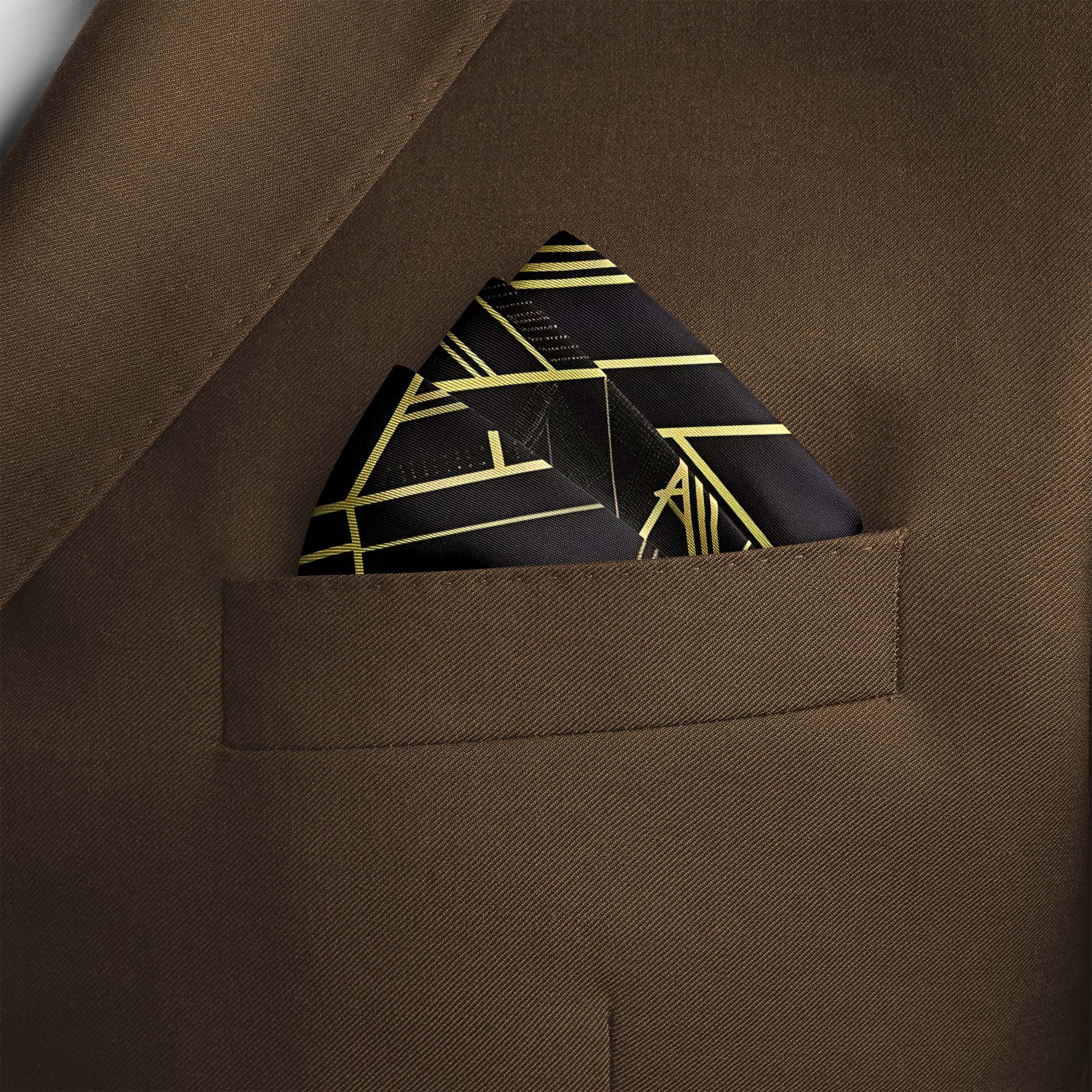 CHIC GOLDEN SILK POCKET SQUARE CHIC GOLDEN SILK POCKET SQUARE