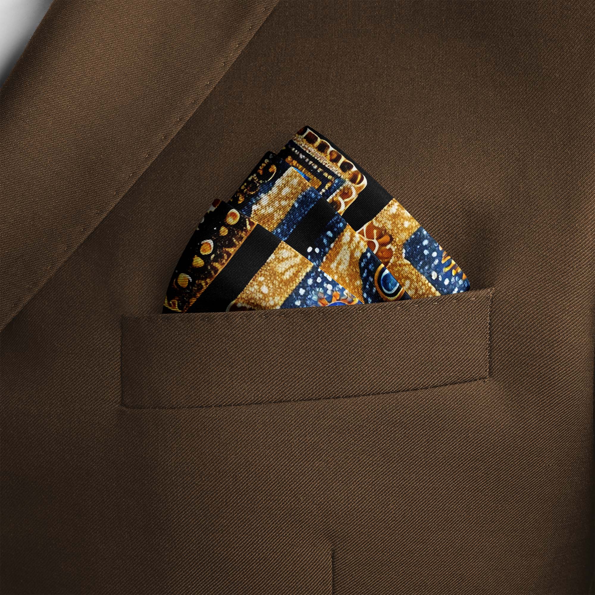GEOMETRIC ETHNIC SILK POCKET SQUARE GEOMETRIC ETHNIC SILK POCKET SQUARE
