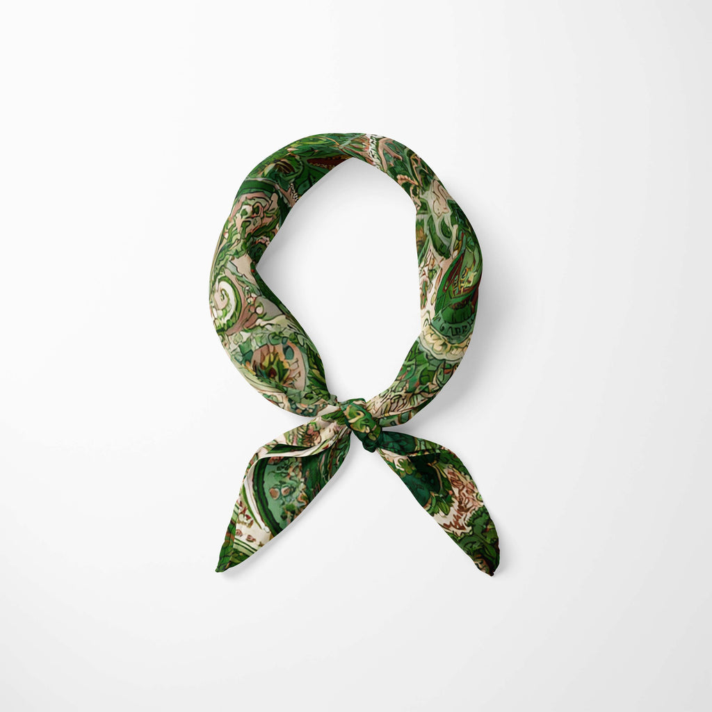 EMERALD PAISLEY NECK SCARF