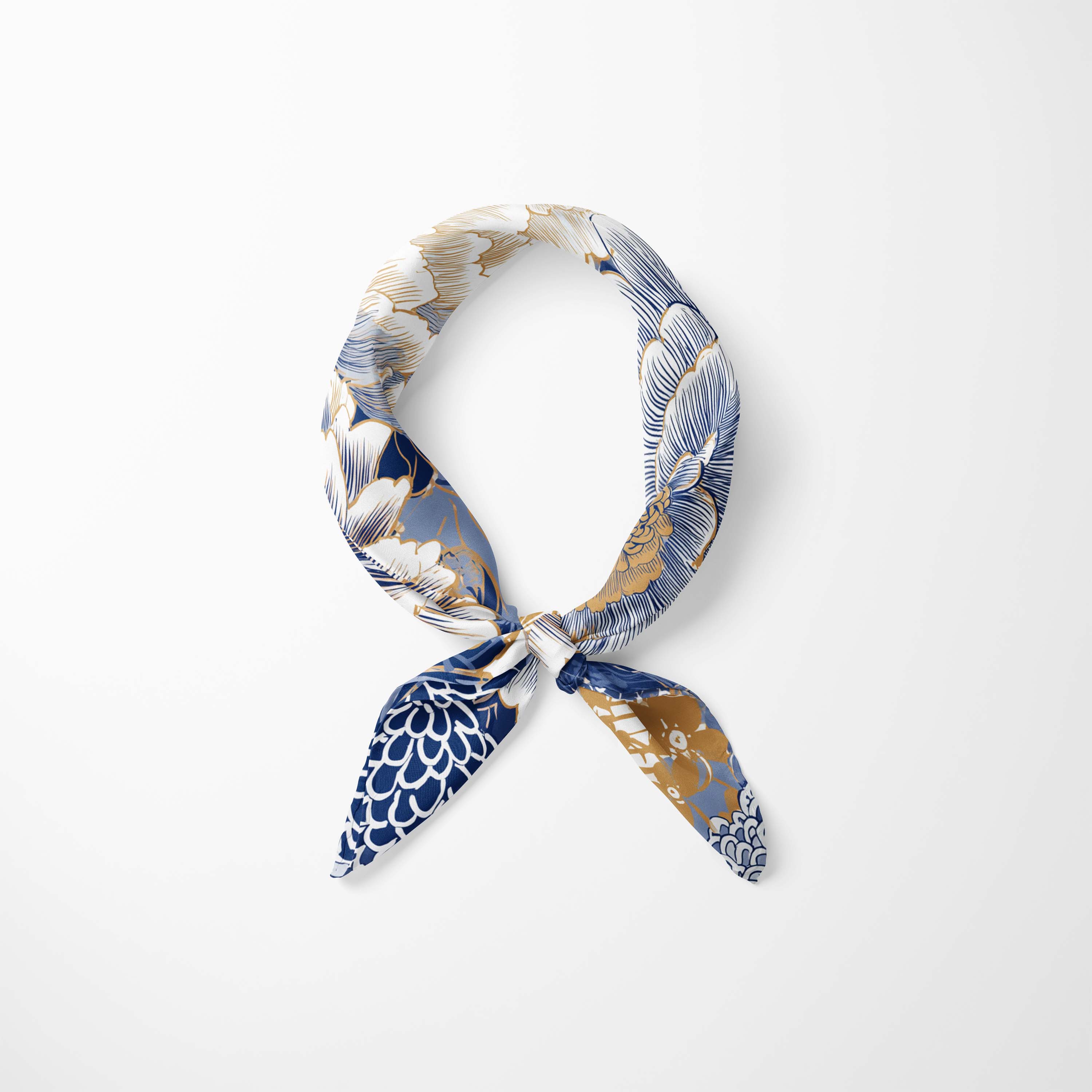 ELIŠKA LOMOVÁ NECK SCARF