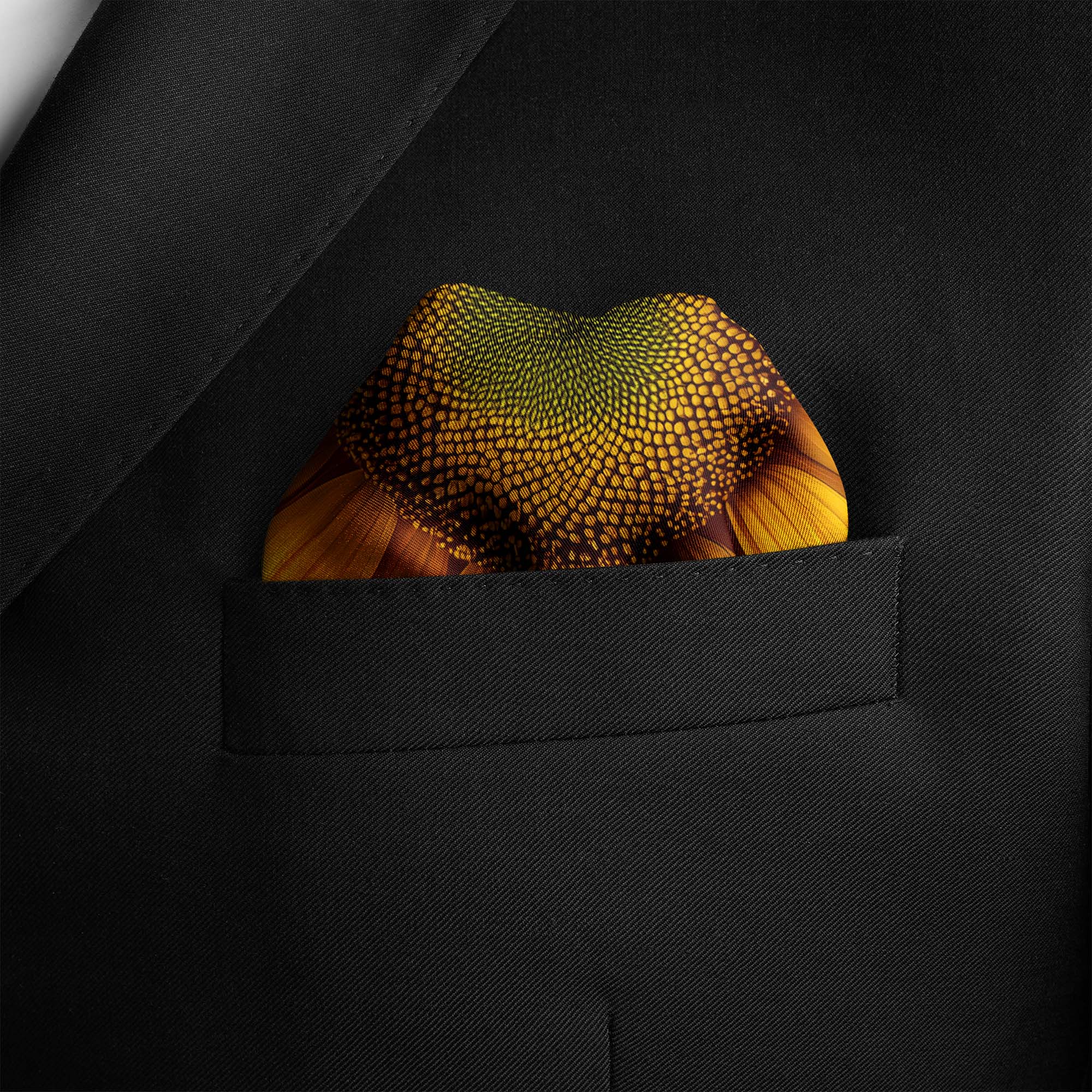 SOLARIS BLOSSOM SILK POCKET SQUARE