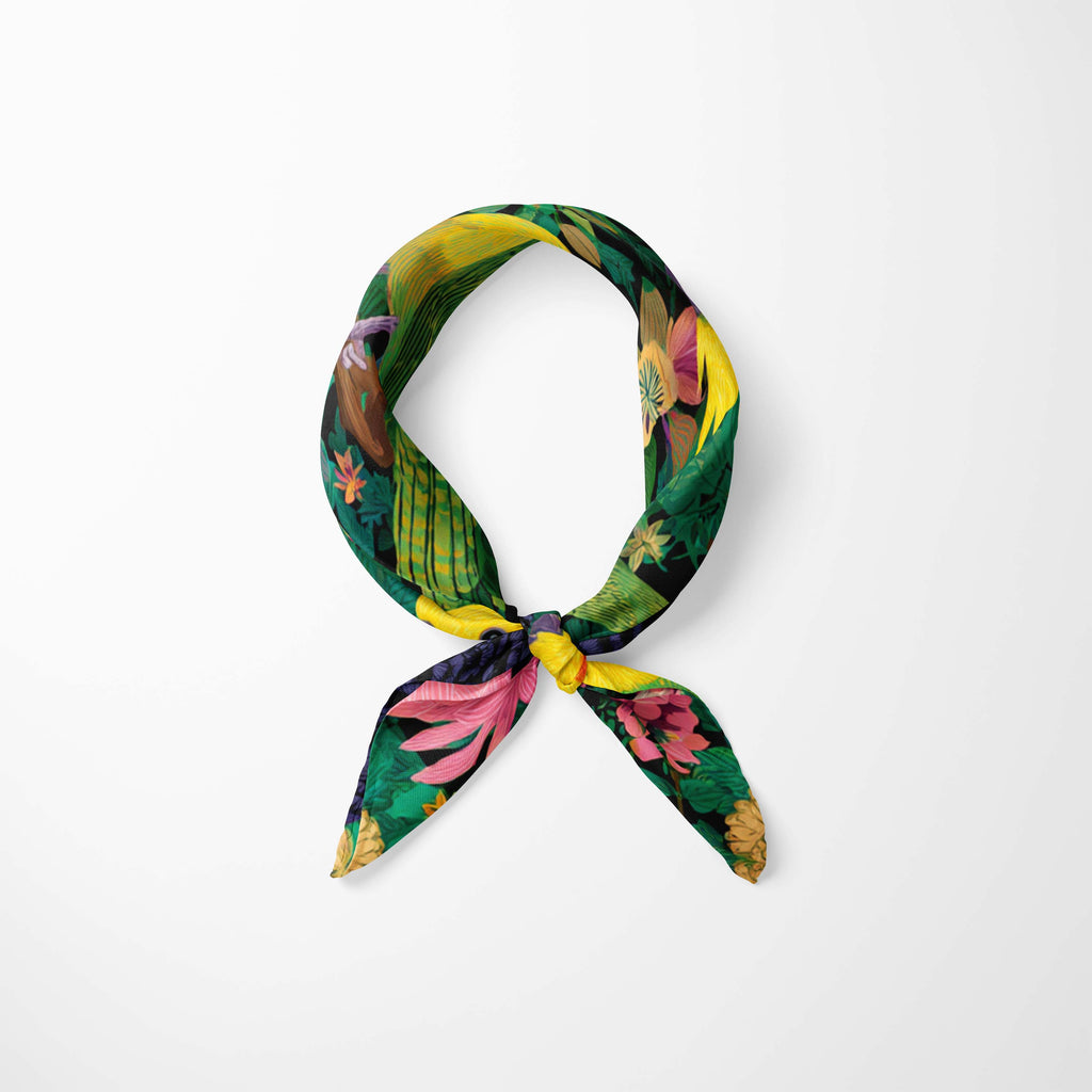 AVIAN PARADISE NECK SCARF