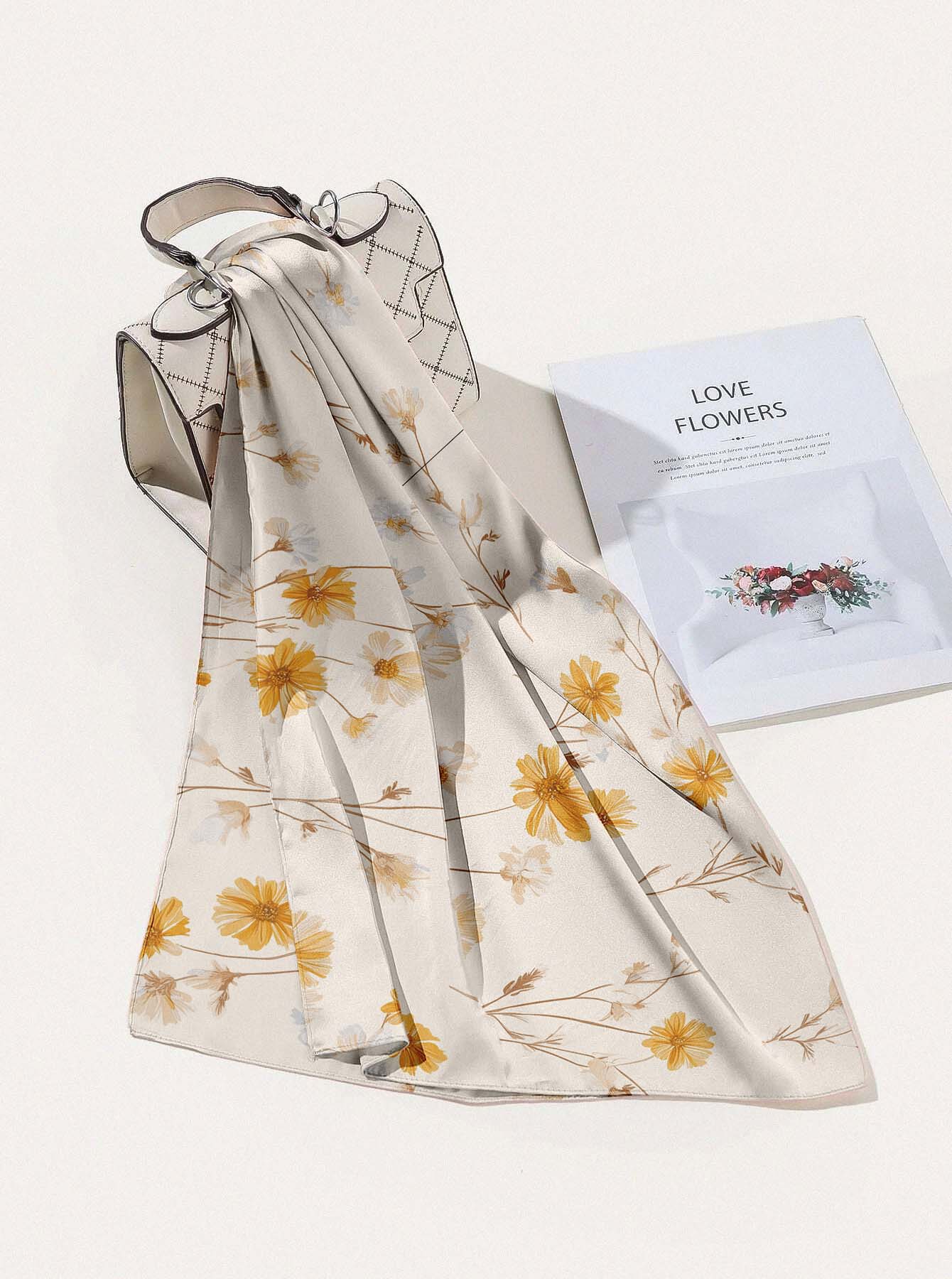 DAISY WHISPER SILK HEAD SCARF