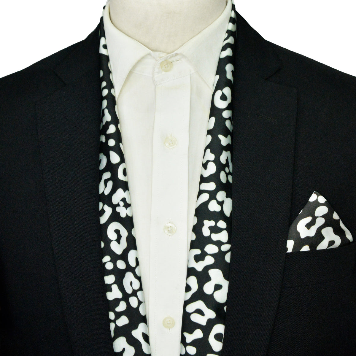 LEOPARD MEN SCARF AND POCKET SQUARE SET – PREMIUM COLLECTION